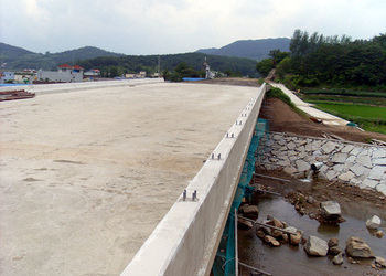 국도 59호선 황산교 현장사진입니다.